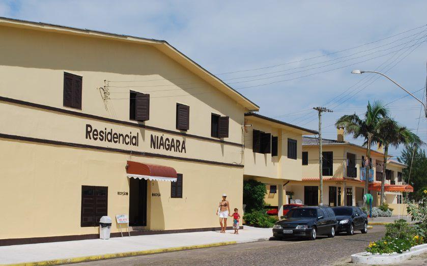 Villa Residencial Niágara Arroio do Sal Esterno foto